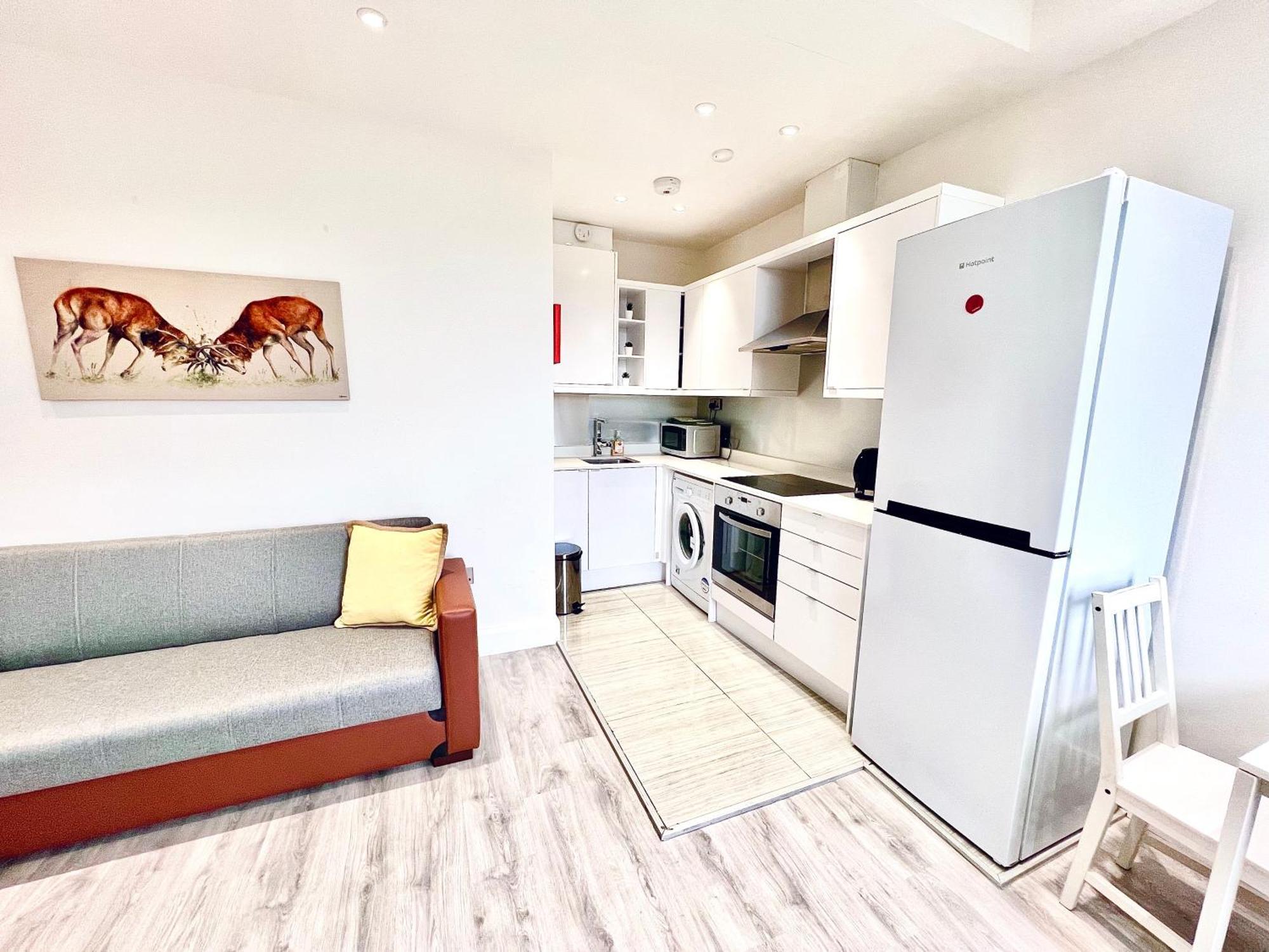 Harrow Apartments London Bagian luar foto