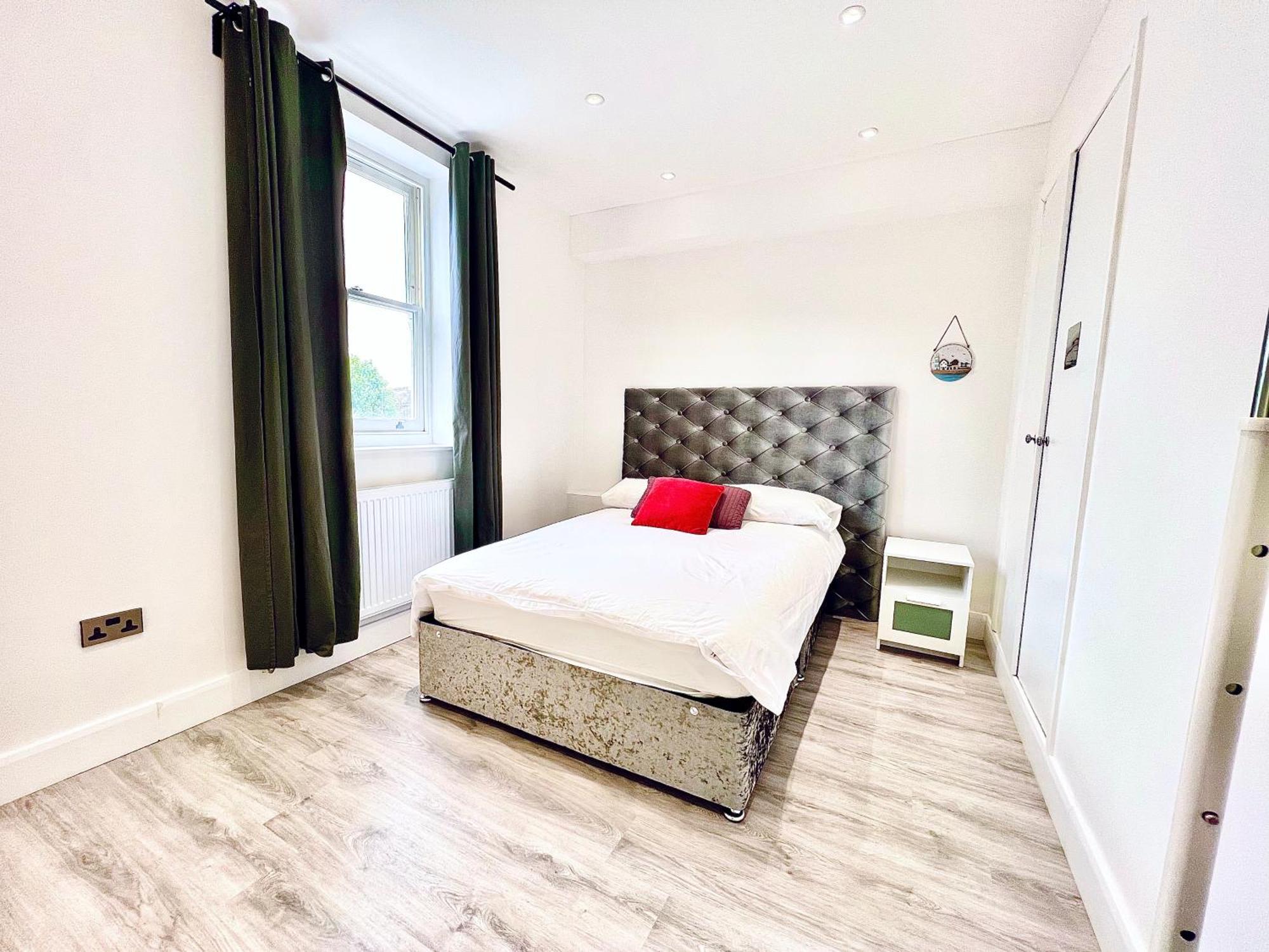 Harrow Apartments London Bagian luar foto